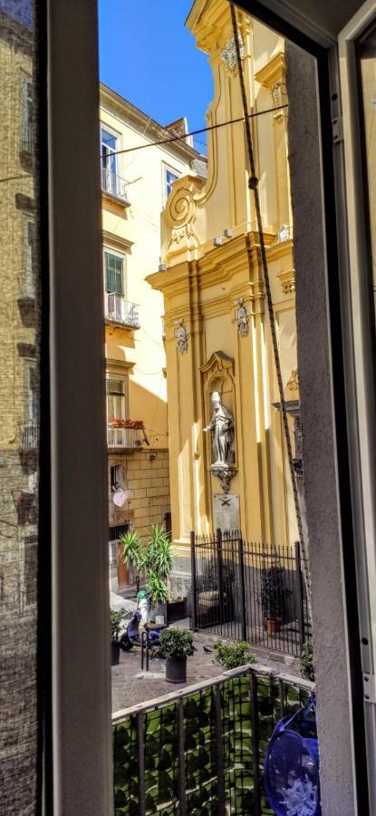 Napoli Pop Chiaia Apartment ภายนอก รูปภาพ